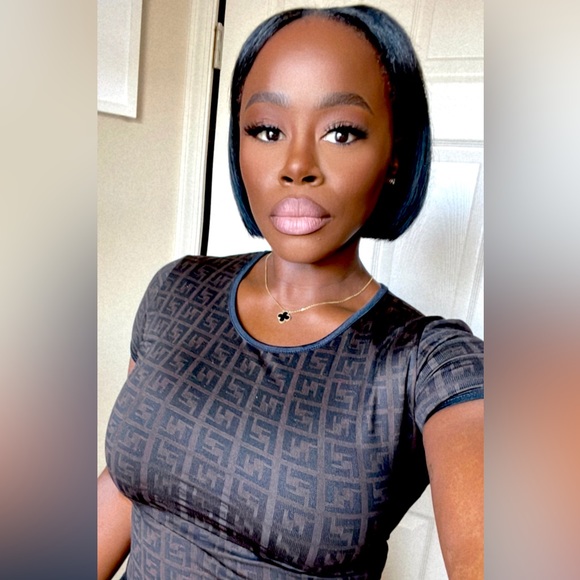 Meet your Posher, Keni Lee - Picture 3 of 4